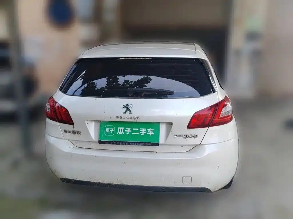 Peugeot 308S 2015 1.6T Automatic Sporty Edition — миниатюра 5