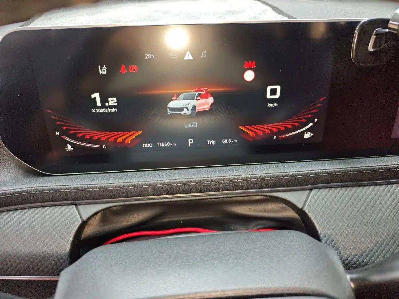FORTHING T5 EVO 2021 1.5TD DCT Starry Edition — миниатюра 11