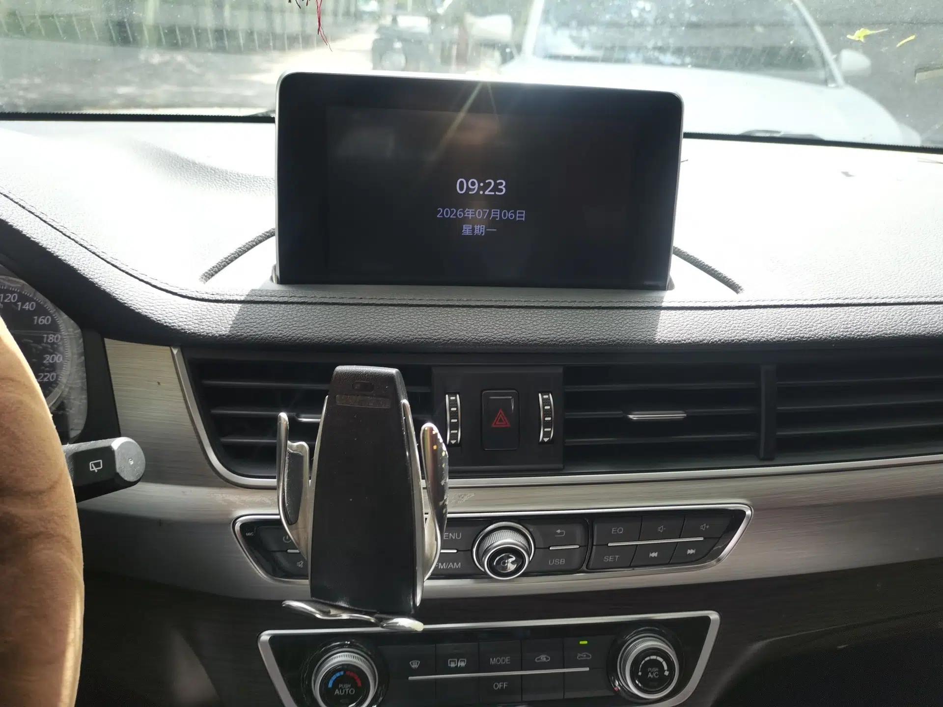 FORTHING Joyear X5 2017 Jingxiang Series 1.5T CVT Luxury Model — миниатюра 13