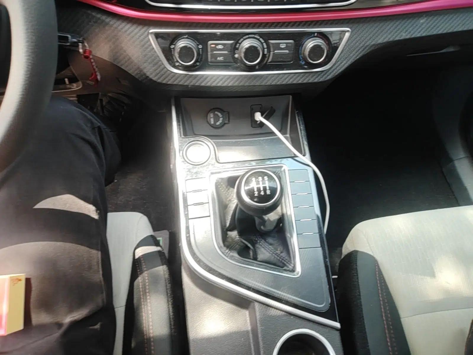 FORTHING T5 2020 1.6L Manual Comfort Model China VI Standard — миниатюра 21