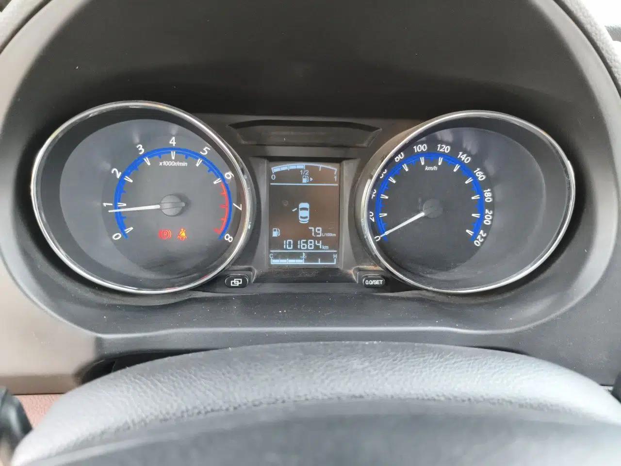 FORTHING SX6 2016 1.6L Manual Luxury Model — миниатюра 11