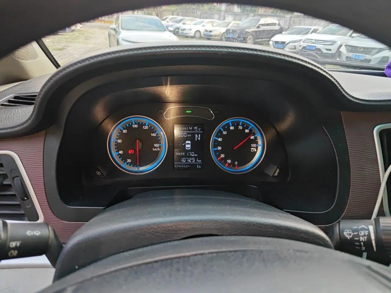 FORTHING Lingzhi M5 2018 Comfort Model — миниатюра 11