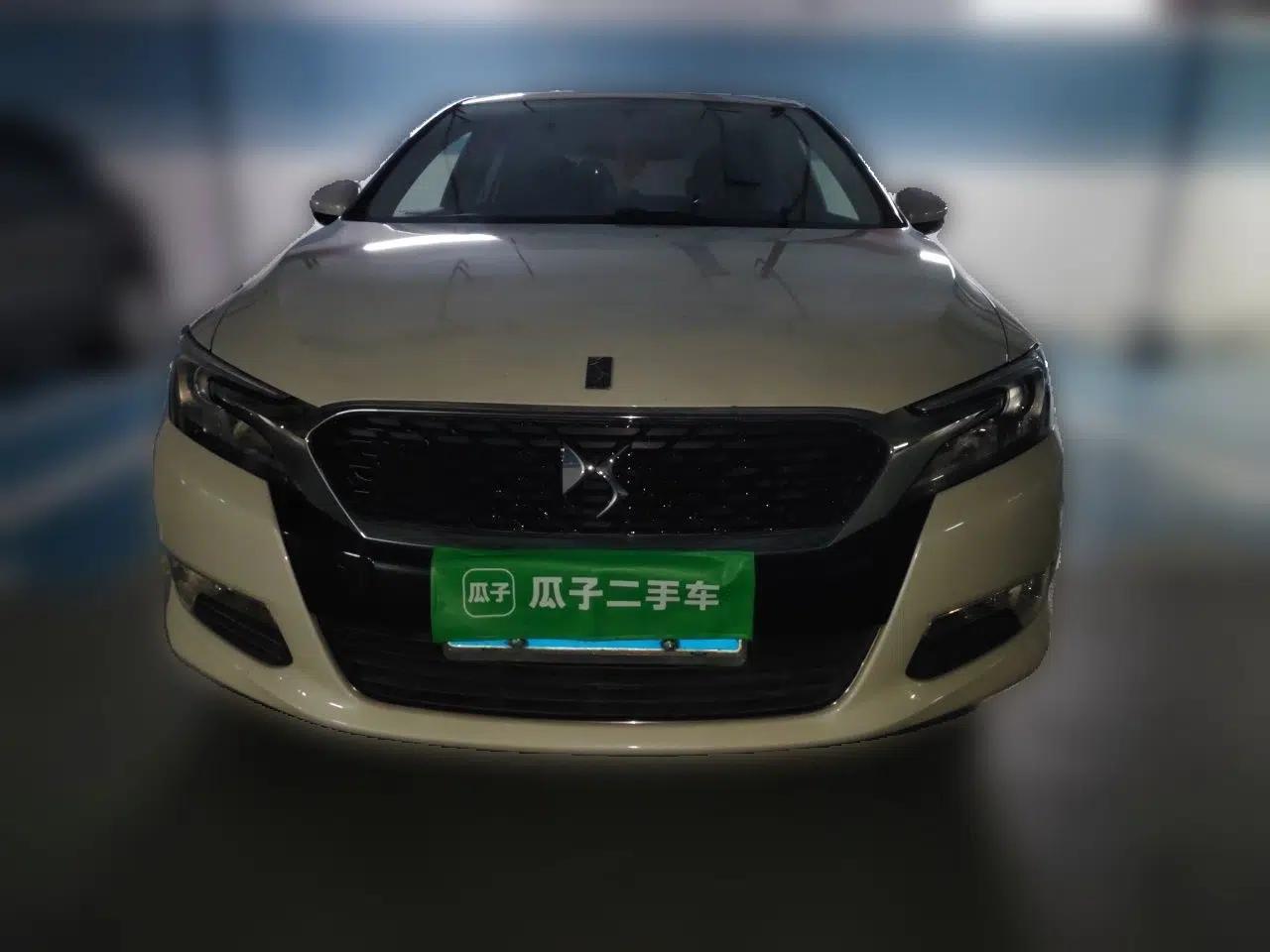 DS 5LS 2014 1.8L Elegant Edition VTi140 — миниатюра 2