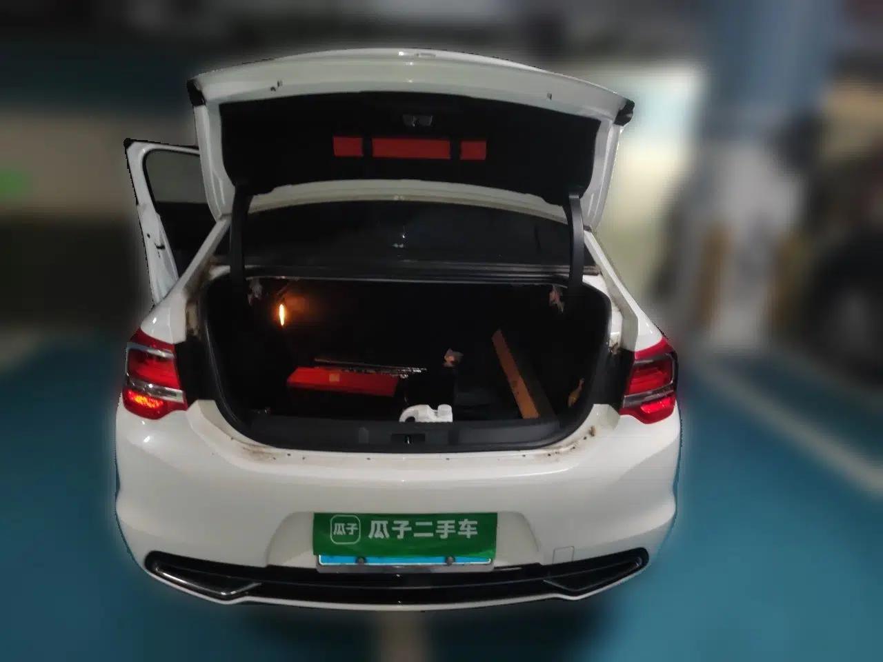 DS 5LS 2014 1.8L Elegant Edition VTi140 — миниатюра 19