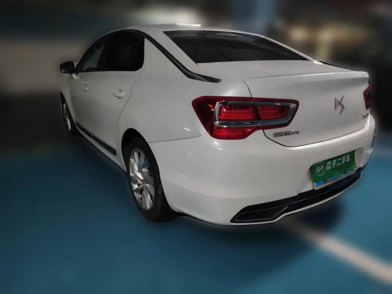 DS 5LS 2014 1.8L Elegant Edition VTi140 — миниатюра 4