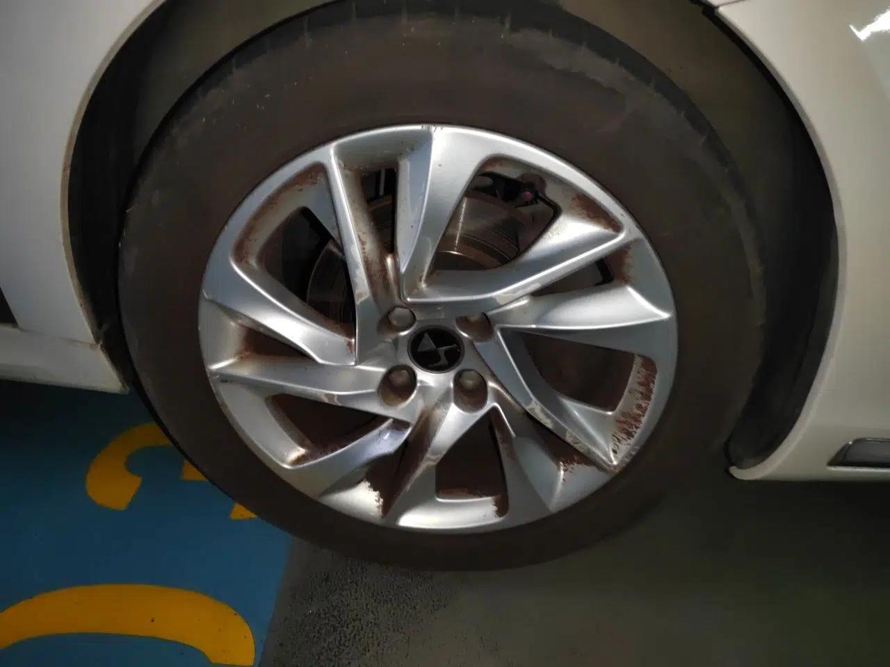 DS 5LS 2014 1.8L Elegant Edition VTi140 — миниатюра 8