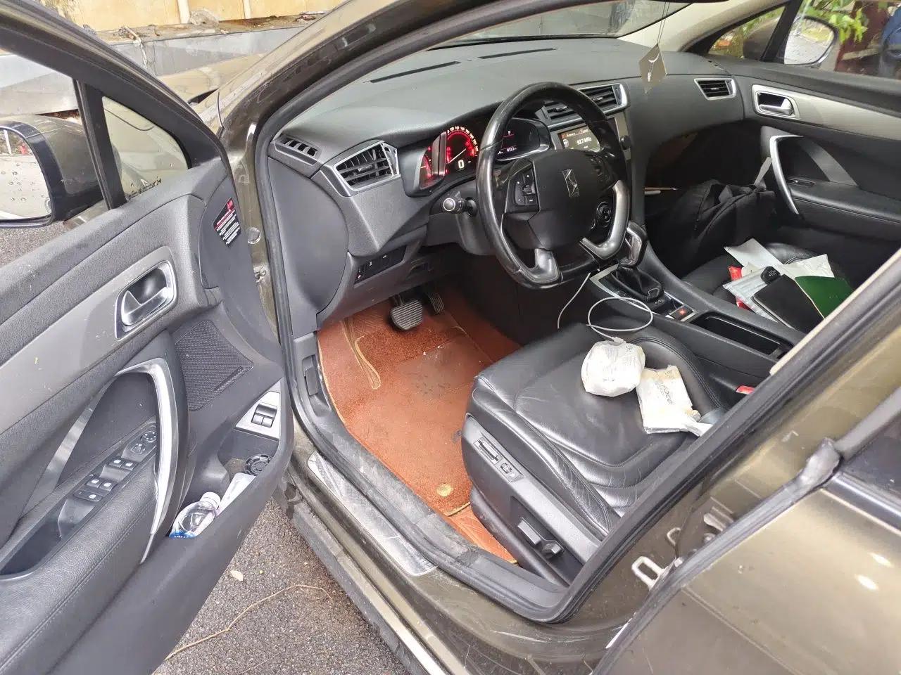 DS 5LS 2014 1.6T Luxury Edition THP160 — миниатюра 16