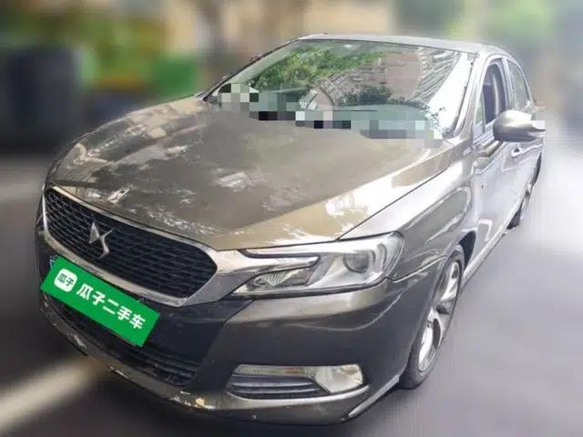 DS 5LS 2014 1.6T Luxury Edition THP160