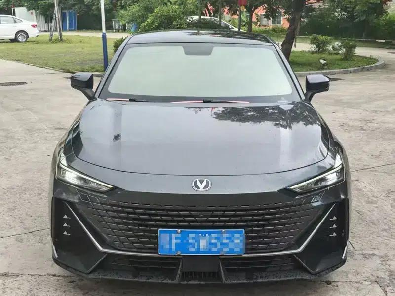 Changan UNI-V 2022 1.5T Sport Edition — миниатюра 2