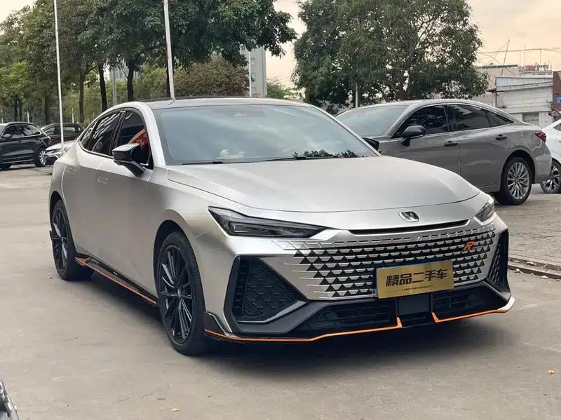 Changan UNI-V 2024 2.0T High-Performance Edition — миниатюра 3