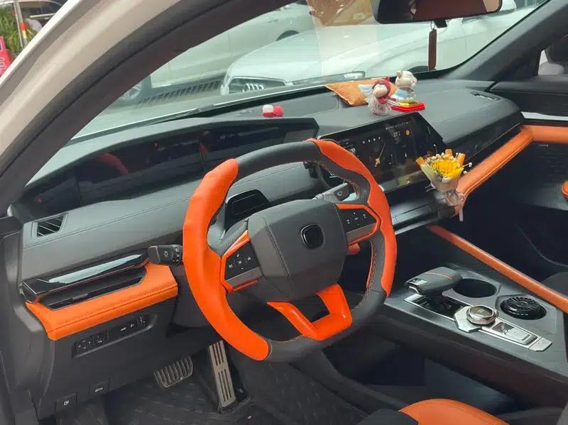 Changan UNI-V 2024 2.0T High-Performance Edition — миниатюра 9