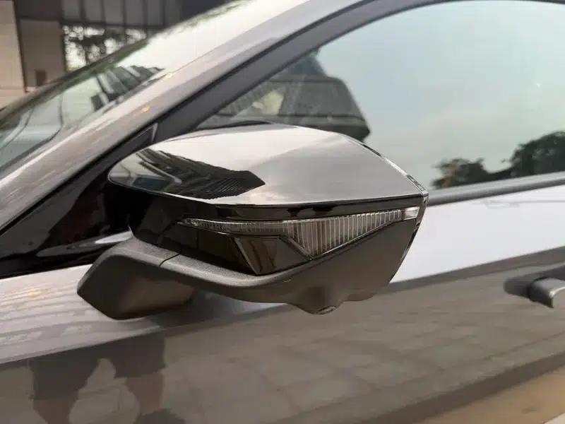 Changan UNI-V 2024 1.5T Premium Edition — миниатюра 10