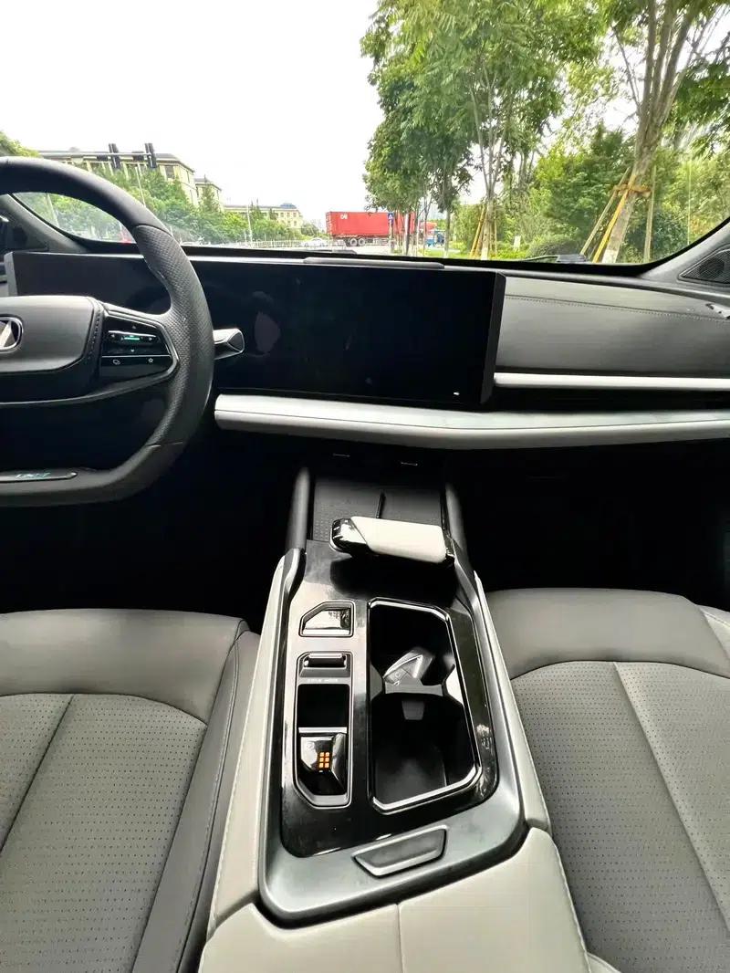 Changan UNI-T 2023 Second Generation 1.5T Premium Edition — миниатюра 7