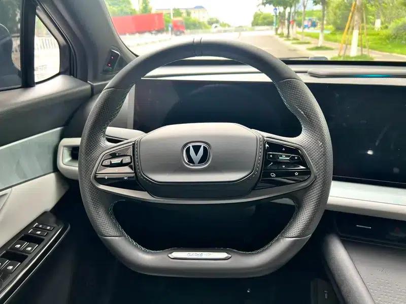 Changan UNI-T 2023 Second Generation 1.5T Premium Edition — миниатюра 9