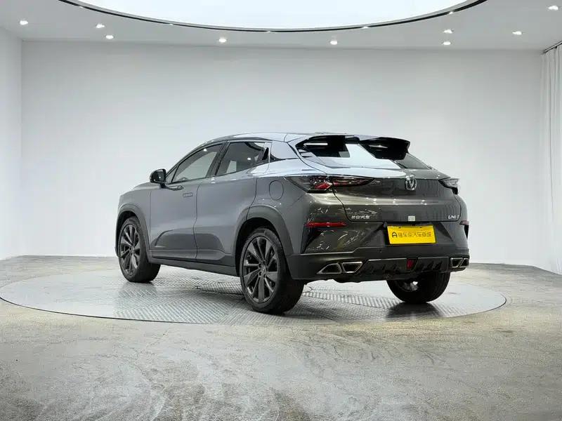 Changan UNI-T 2020 1.5T Premium Edition — миниатюра 5