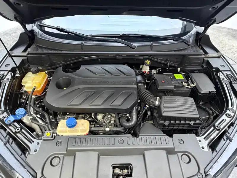 Changan UNI-T 2020 1.5T Premium Edition — миниатюра 10