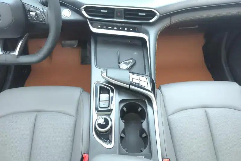 Changan UNI-T 2022 1.5T Premium Edition — миниатюра 14