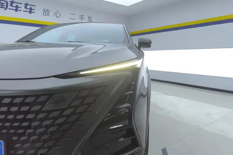 Changan UNI-T 2022 1.5T Premium Edition — миниатюра 4
