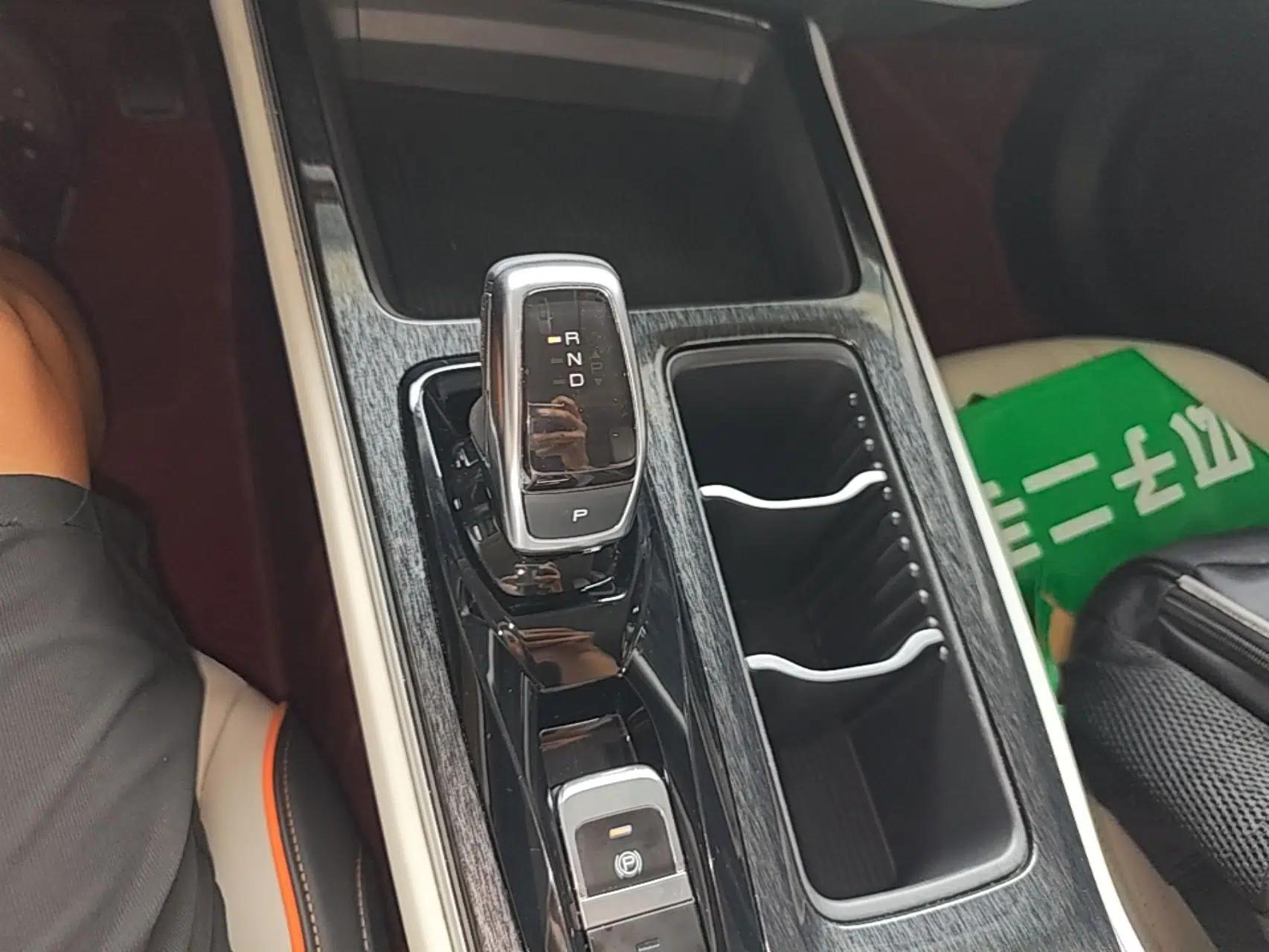 Dongfeng Aeolus Yixuan MAX 2023 1.5T Super Cool Trendy Dad Edition — миниатюра 16