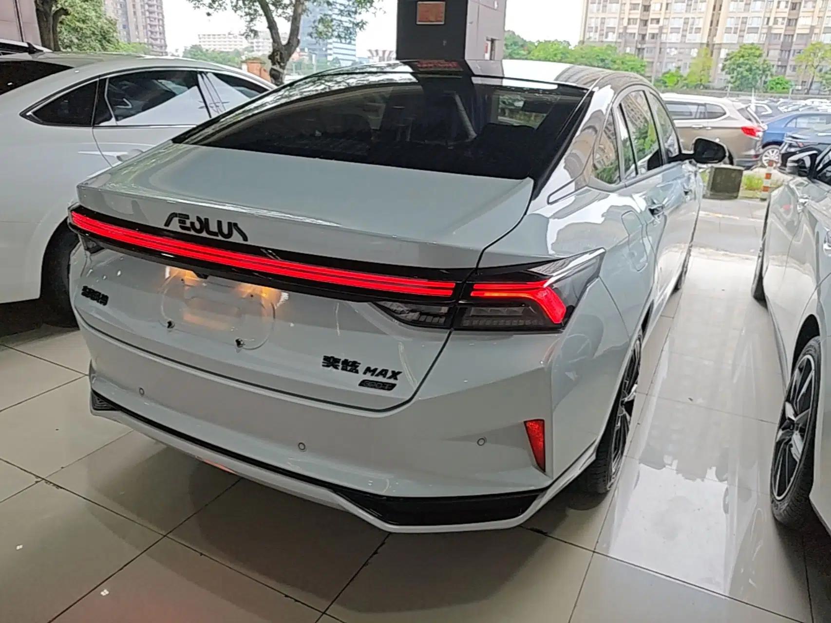 Dongfeng Aeolus Yixuan MAX 2023 1.5T Super Cool Trendy Dad Edition — миниатюра 6