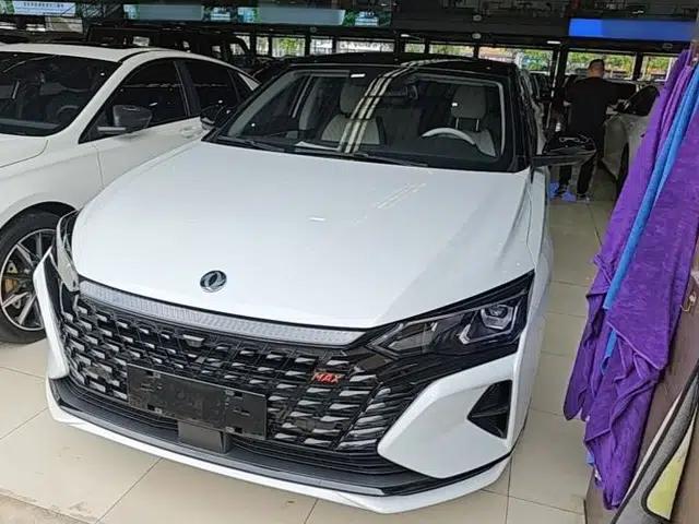 Dongfeng Aeolus Yixuan MAX 2023 1.5T Super Cool Trendy Dad Edition