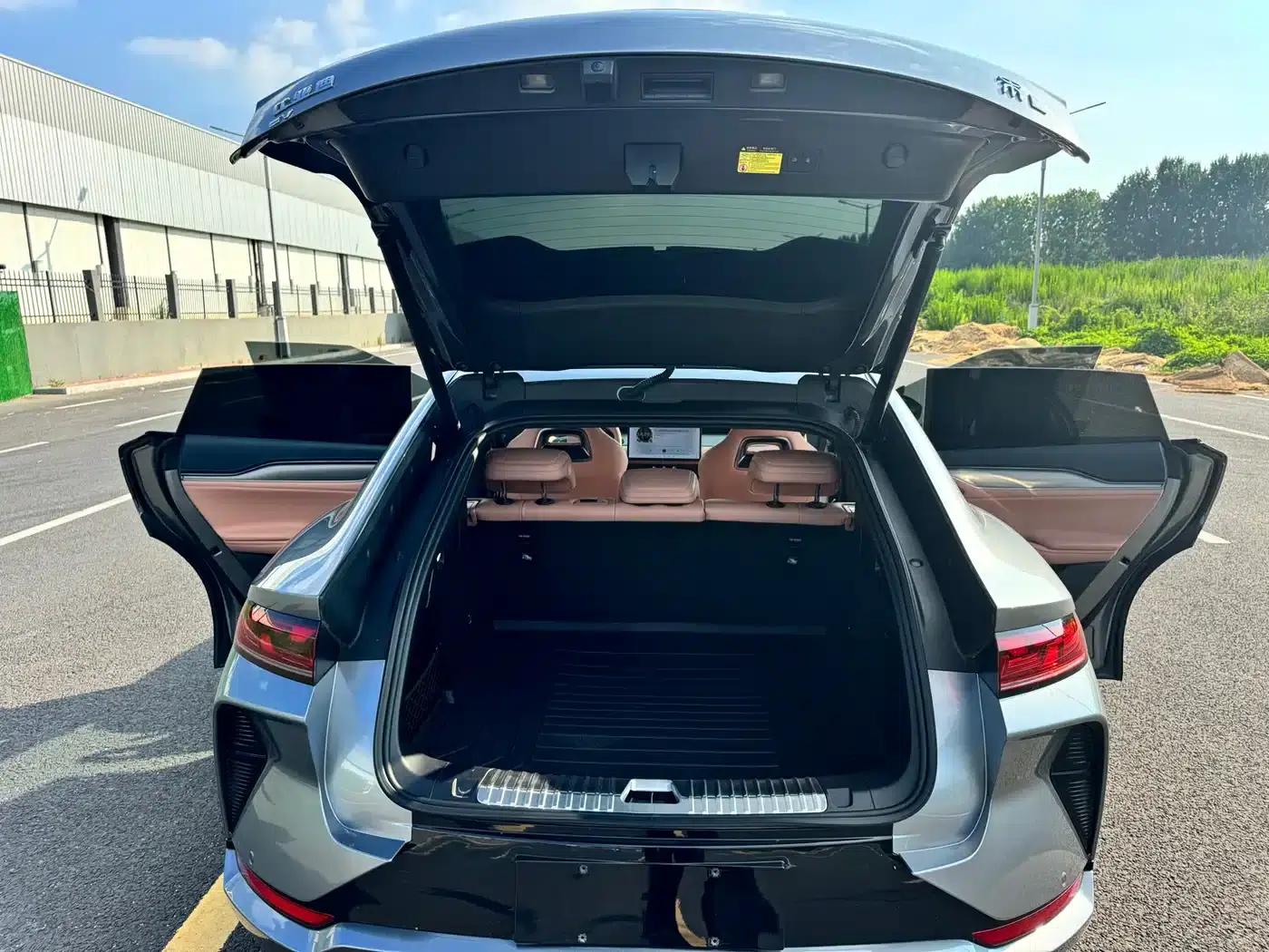 Song L EV 2024 550km Excellent Edition — миниатюра 20