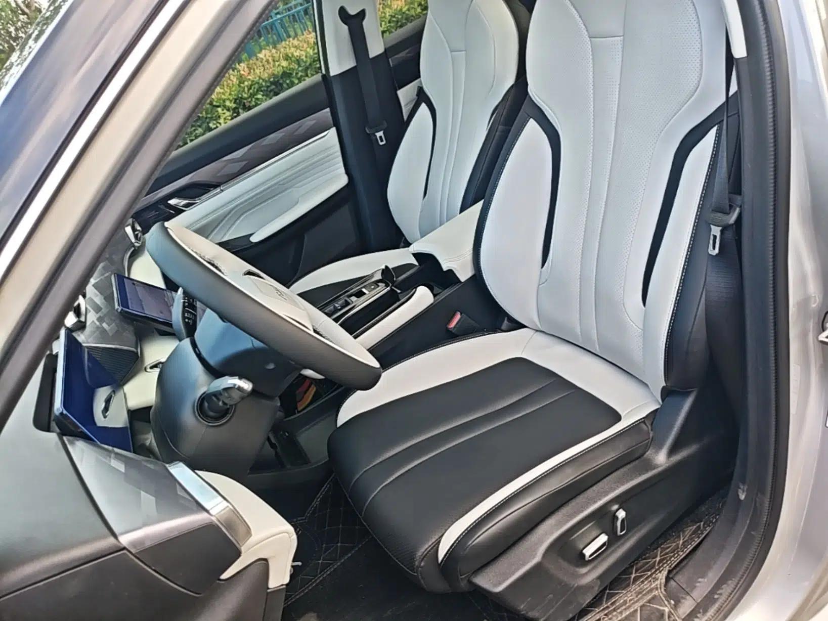 Dongfeng Aeolus Mage 2023 DH-i 1.5T Luxury Edition — миниатюра 17