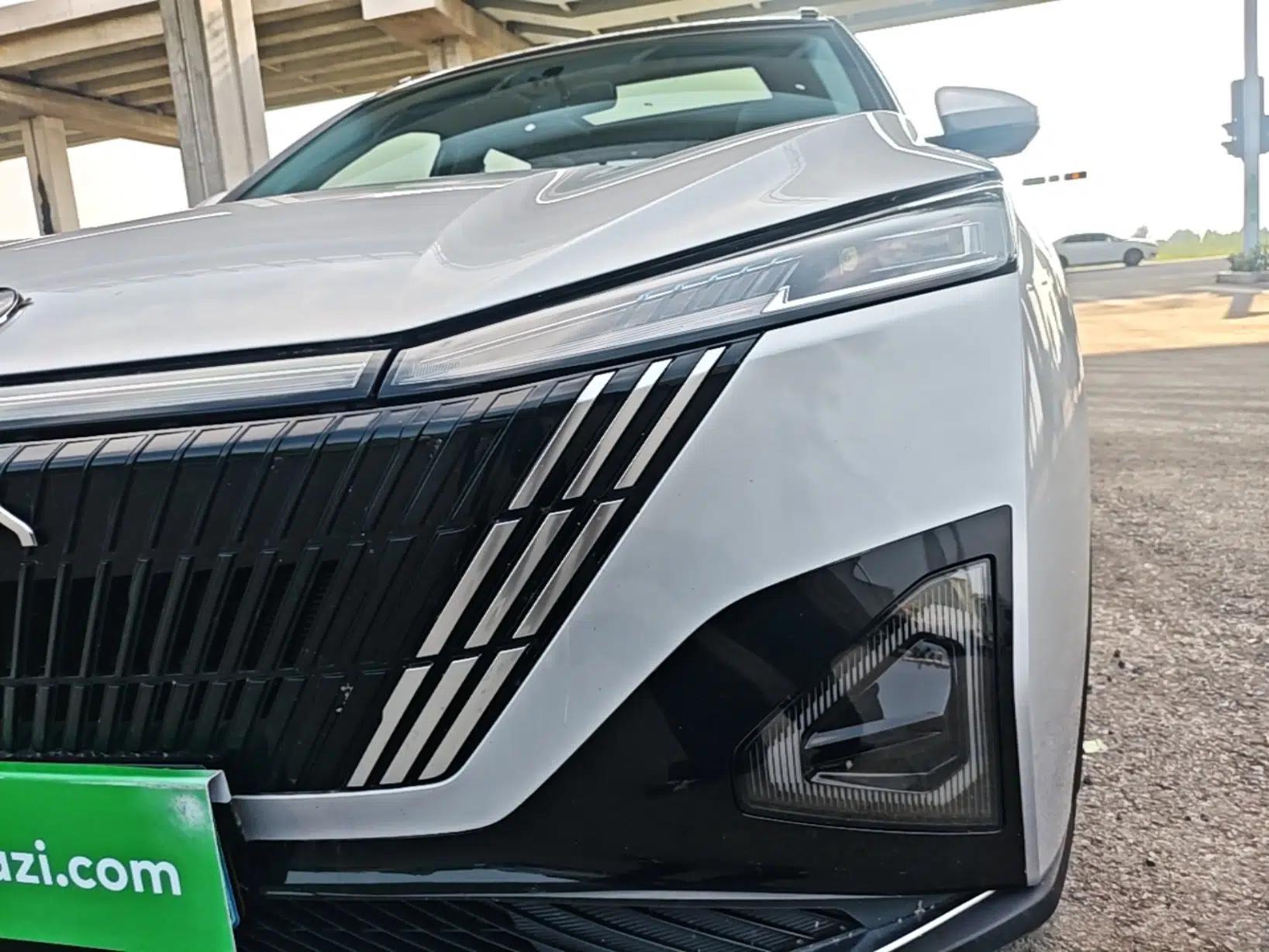 Dongfeng Aeolus Mage 2023 DH-i 1.5T Luxury Edition — миниатюра 8