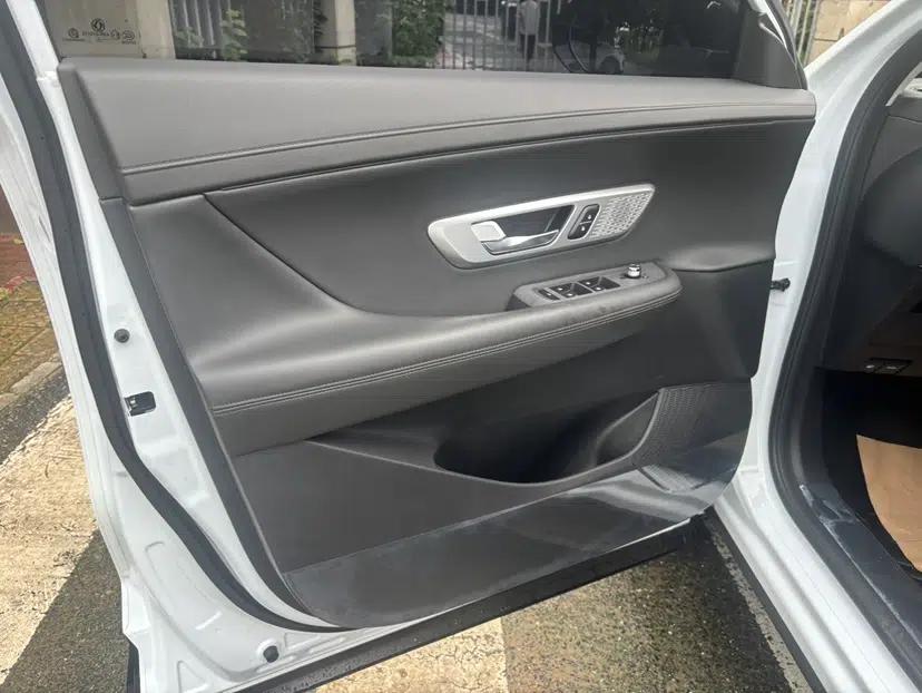 Dongfeng Aeolus Huge 2024 Mach Power 1.5T Luxury Model — миниатюра 19
