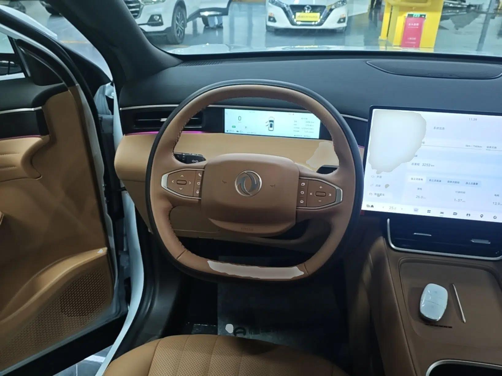 Dongfeng Aeolus L8 2025 Model 185KM Dream Edition — миниатюра 13