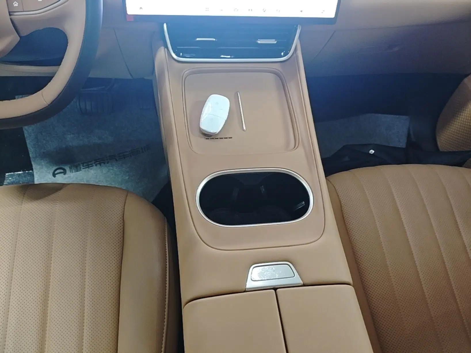 Dongfeng Aeolus L8 2025 Model 185KM Dream Edition — миниатюра 16