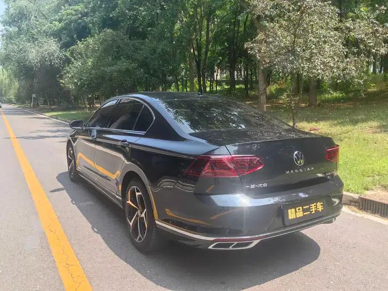 Volkswagen Magotan 2023 2 Millionth Unit Commemorative Edition 330TSI DSG Luxury — миниатюра 4