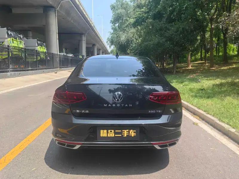 Volkswagen Magotan 2023 2 Millionth Unit Commemorative Edition 330TSI DSG Luxury — миниатюра 5
