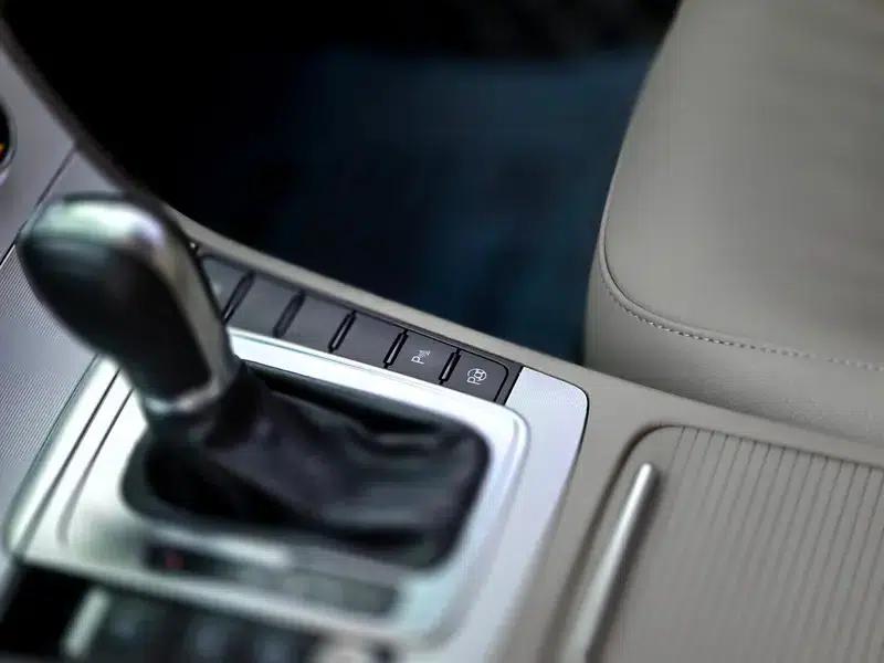 2013 Volkswagen Passat 2.0TSI Premium — миниатюра 15