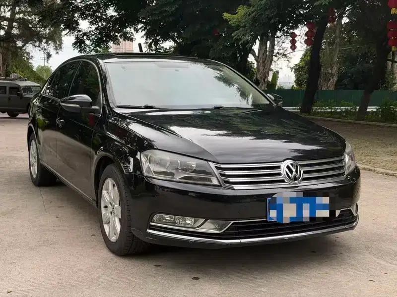 2012 Volkswagen Passat Facelift 1.8TSI Comfort Model — миниатюра 3