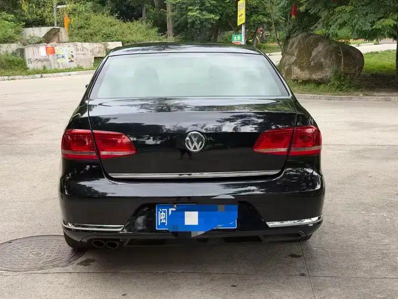 2012 Volkswagen Passat Facelift 1.8TSI Comfort Model — миниатюра 5