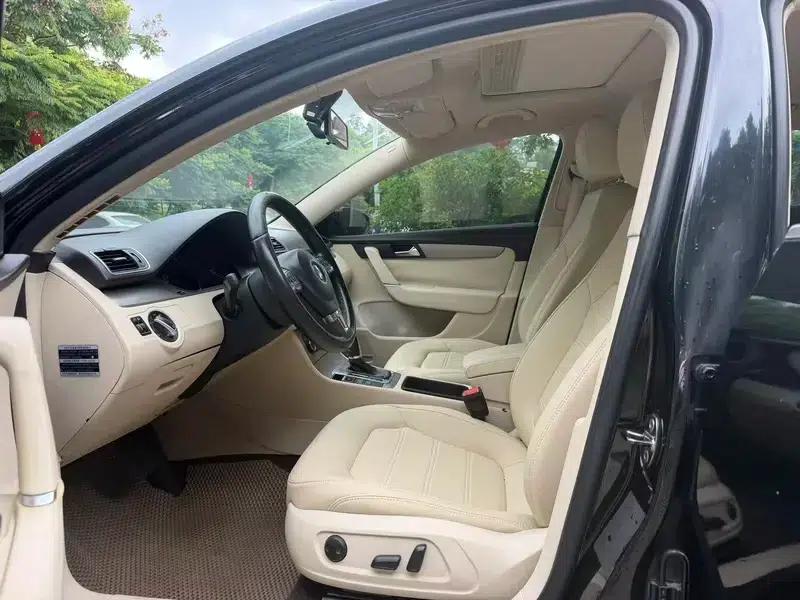 2012 Volkswagen Passat Facelift 1.8TSI Comfort Model — миниатюра 9