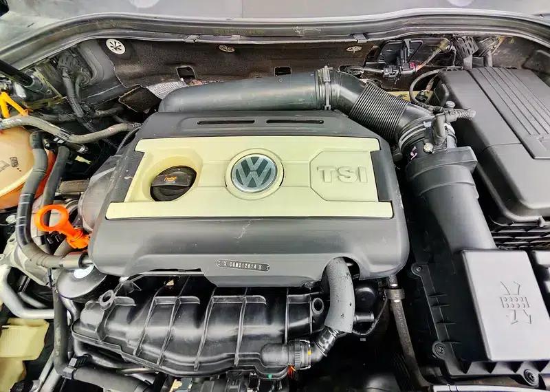 2013 Volkswagen Passat 2.0TSI Luxury — миниатюра 10