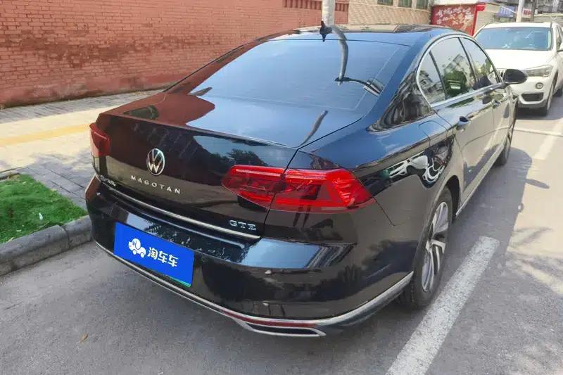 2022 Volkswagen Magotan PHEV Luxury Edition — миниатюра 3