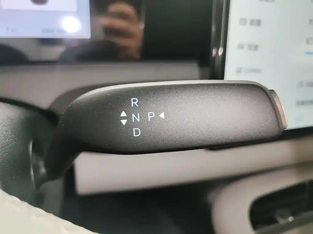 Hiace 06 2025 EV 605 Navigator Pro Edition — миниатюра 14