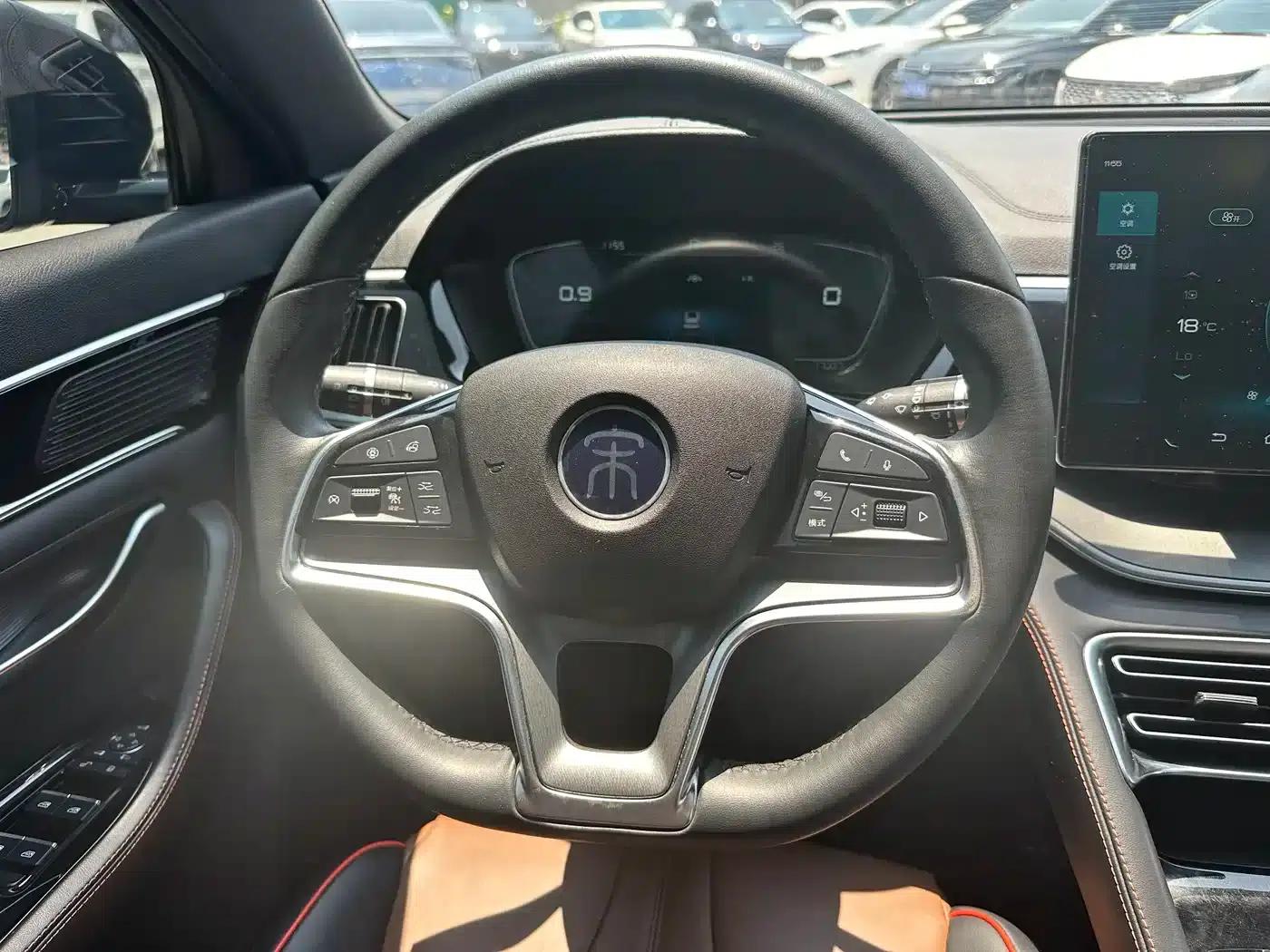 Song PLUS 2020 1.5T Automatic Premium Edition — миниатюра 18