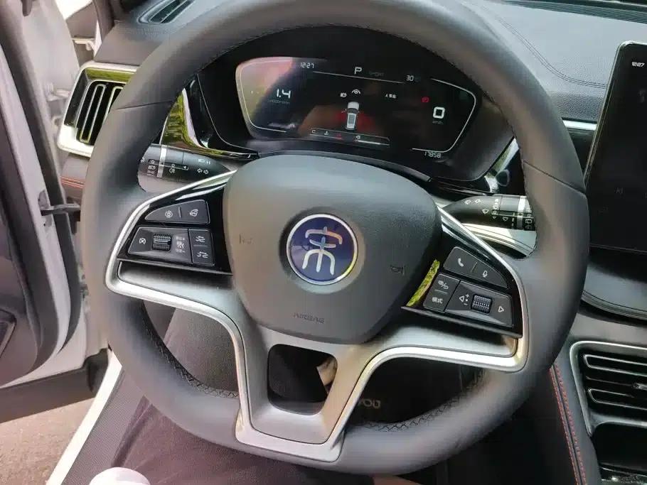 Song PLUS 2020 1.5T Automatic Premium Edition — миниатюра 15