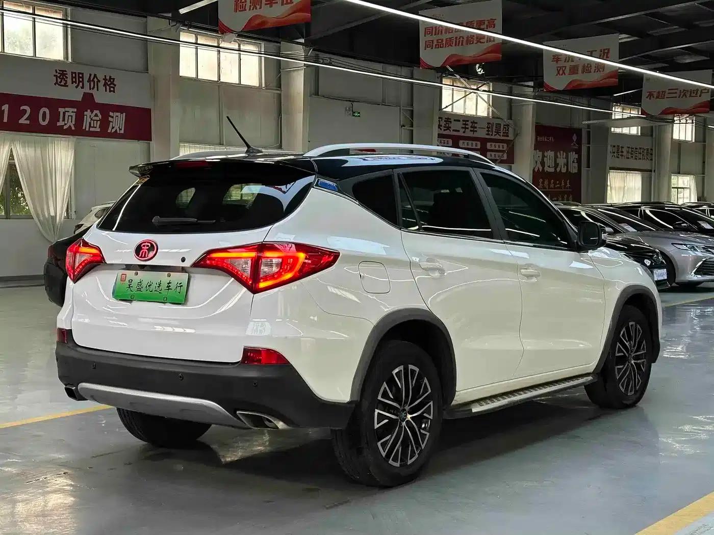Song New Energy 2017 Song DM 1.5TID All-Wheel Drive Premium Edition — миниатюра 5