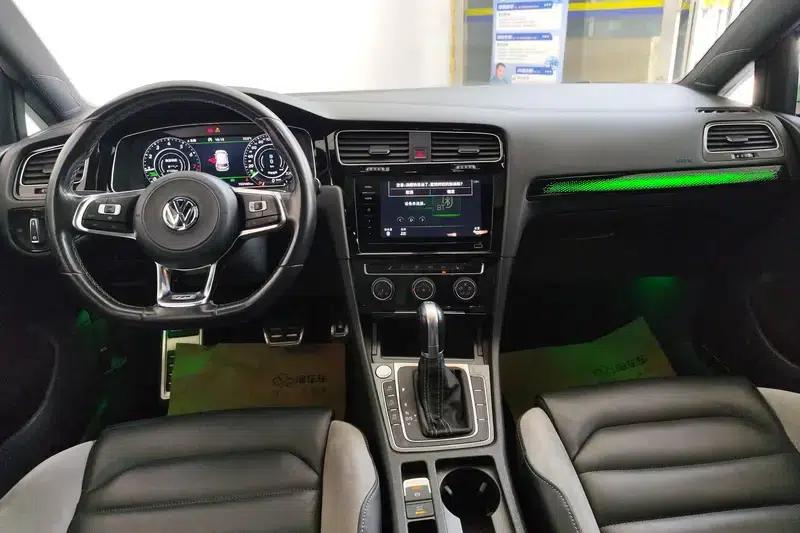 2019 Golf 280TSI DSG R-Line (China VI Emission Standard) — миниатюра 12
