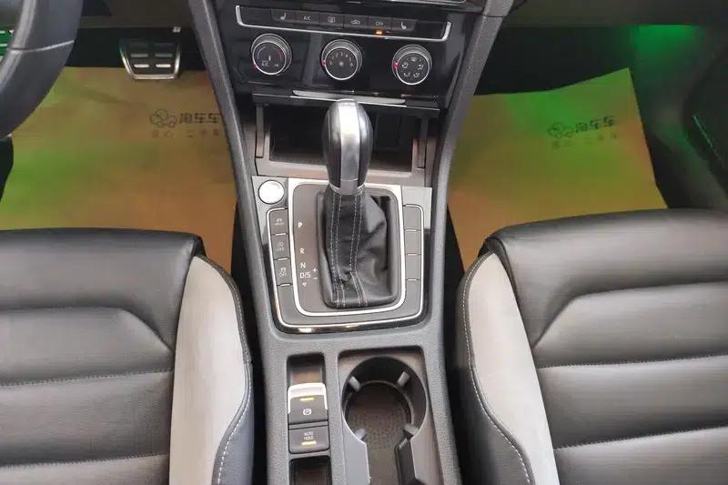 2019 Golf 280TSI DSG R-Line (China VI Emission Standard) — миниатюра 14