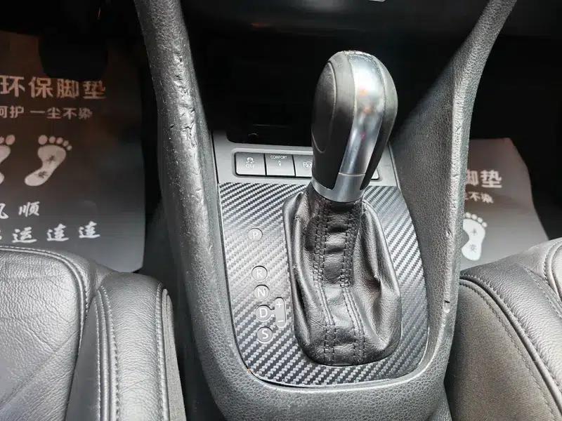 2011 Golf (Imported) 1.4TSI Luxury Touring Edition — миниатюра 17