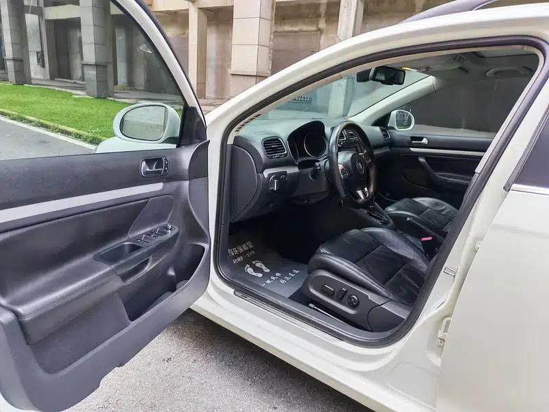 2011 Golf (Imported) 1.4TSI Luxury Touring Edition — миниатюра 23