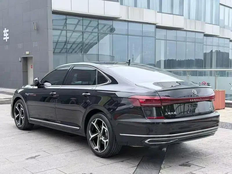 2024 Passat Outstanding Edition 380TSI Starry Sky Dragon Edition — миниатюра 4