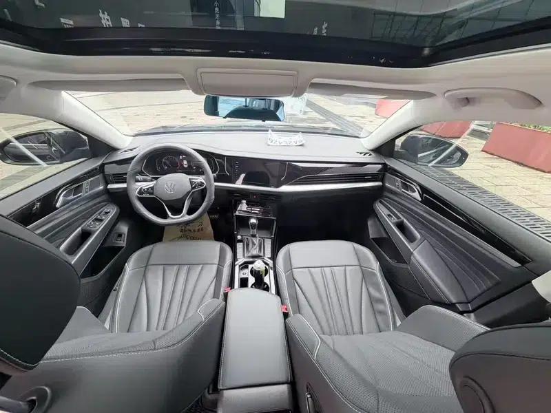2024 Passat Outstanding Edition 380TSI Starry Sky Dragon Edition — миниатюра 8