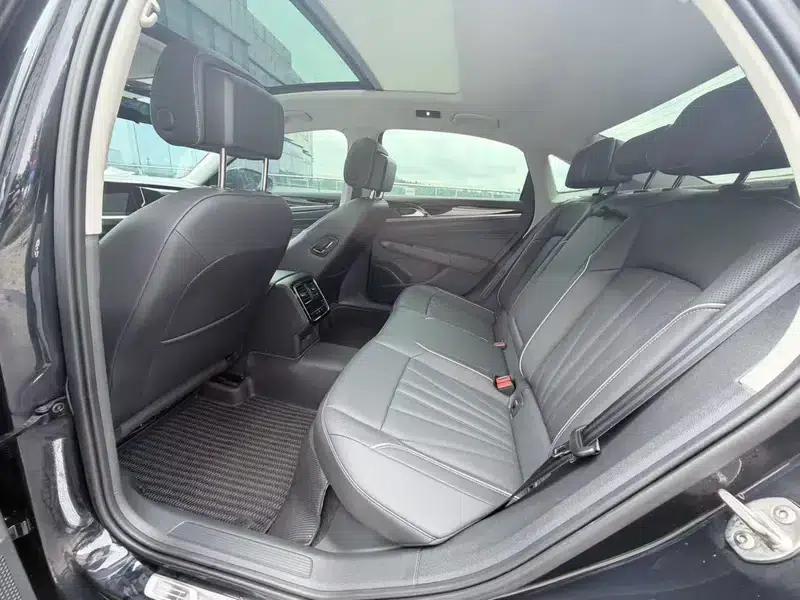 2024 Passat Outstanding Edition 380TSI Starry Sky Dragon Edition — миниатюра 10